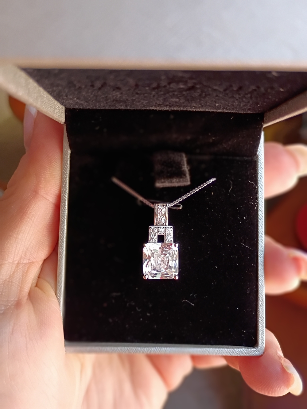 Elegant Silver-Tone Clear Crystal Pendant Necklace